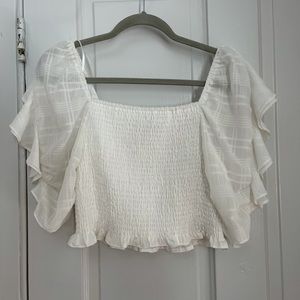 Do+Be white cropped puff sleeve top